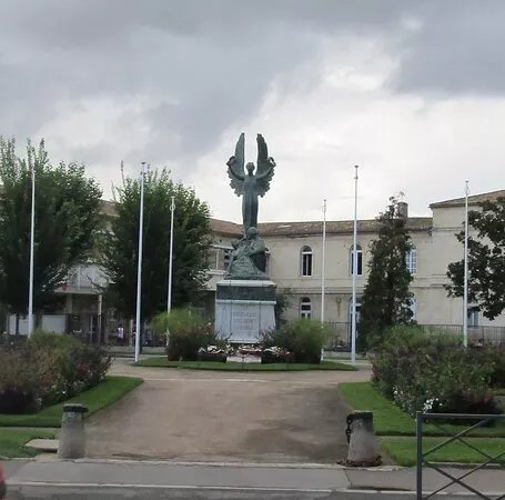Libourne War Memorial