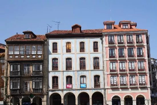 De la Villa Arga