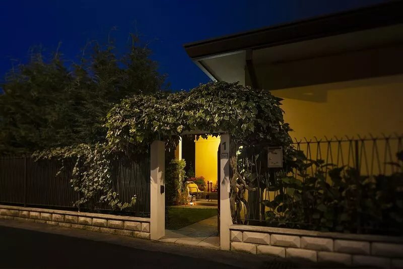Charming Venetian style Villa with garden and patio, Free park and free Wi-Fi