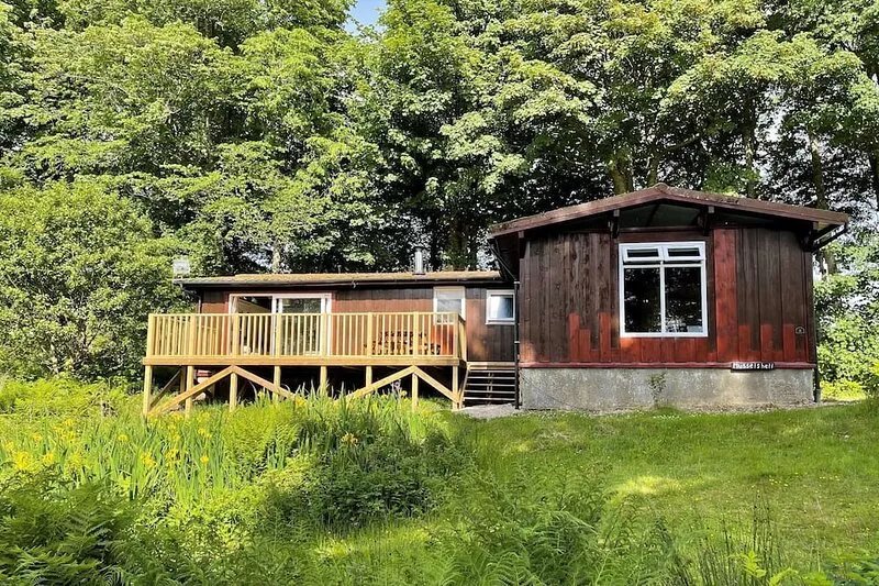 Tranquil location, waterside, pet friendly