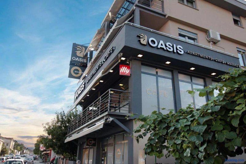 OASIS Apartments