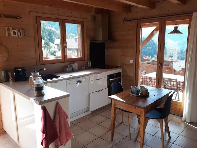 Charming detached chalet Manigod La Clusaz comfort south-facing Aravis view.