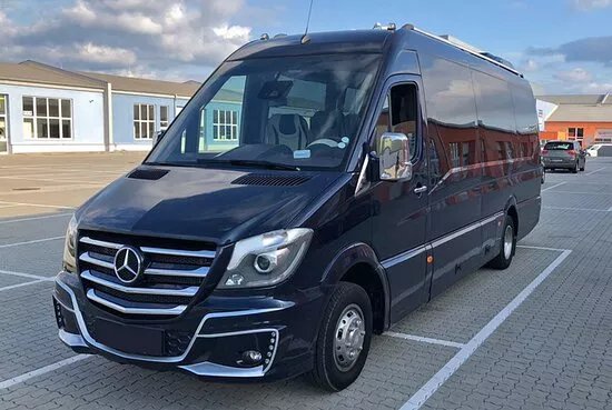 Localrydes - Top Airport Transfers & Luxury Chauffeur Service in Vienna