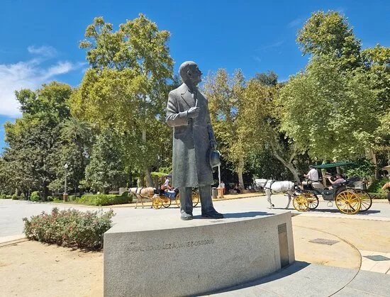Estatua Anibal Gonzalez