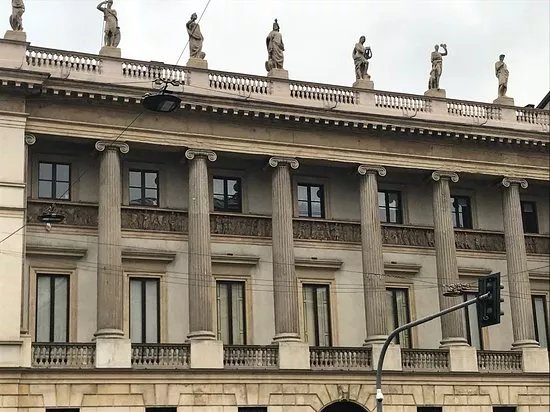 Palazzo Rocca Saporiti