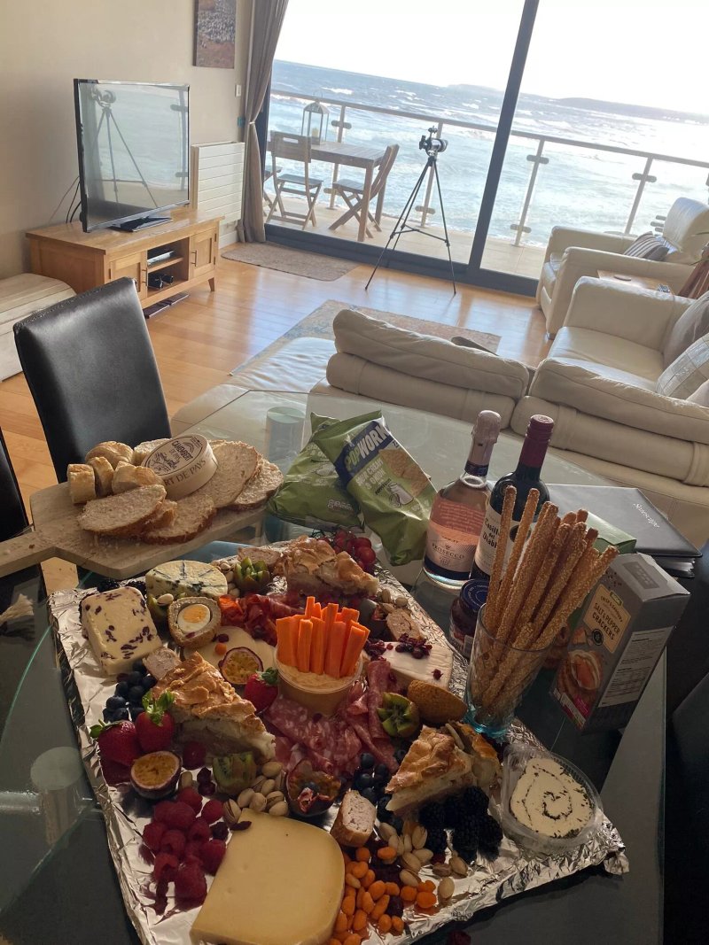 On The Beach!  Village Located. Outstanding Sea Views from Master Bedroom Lounge