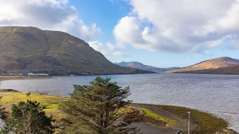 401 The Covent Leenane-5 Bedrooms-Sleeps 11