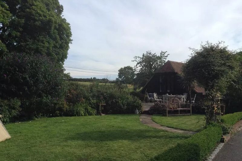 Studio in mature English gardens in an area of outstanding natural beauty