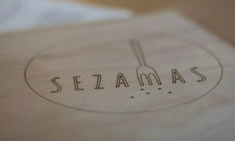 Restaurants & cafés