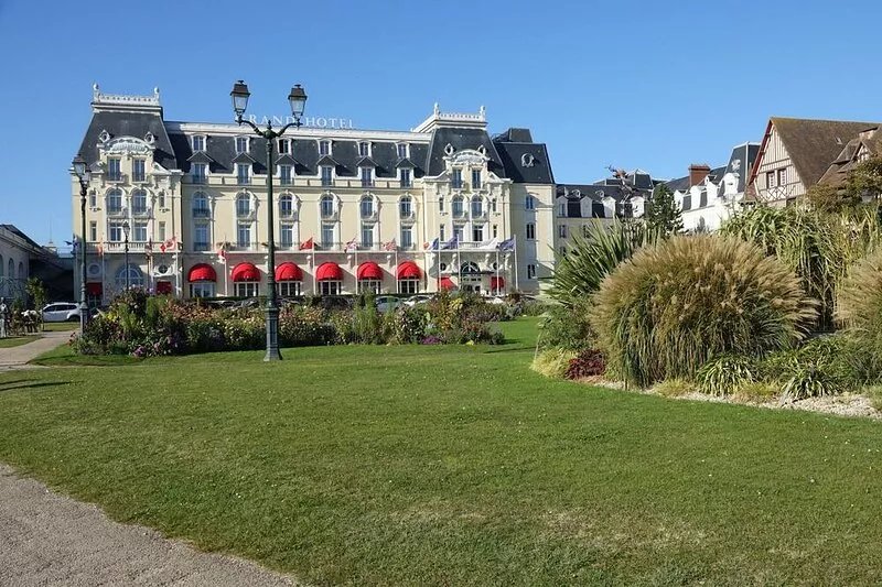 Pleasant pied-à-terre on the Côte Fleurie Rated 3 stars by Gîtes de France