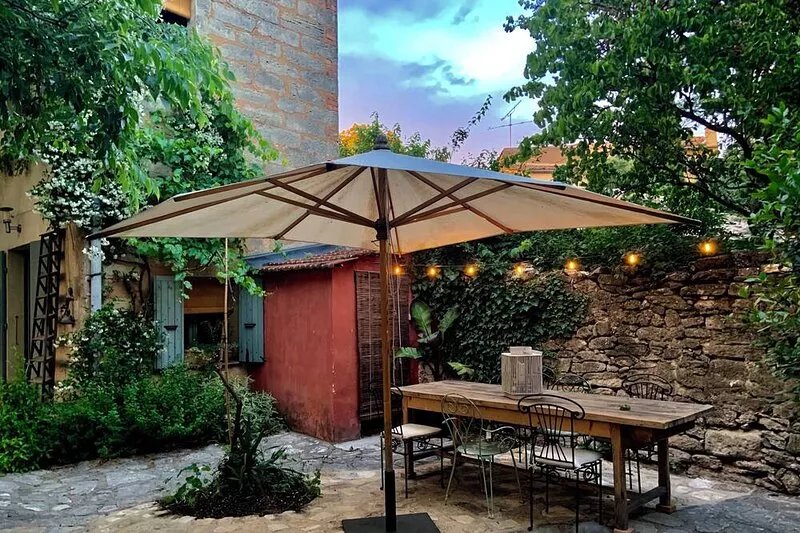 L’ Ermitage. Rustic charm in the heart of Uzès!