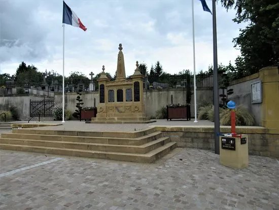 Monument Communal