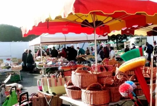 Mimizan Street Market