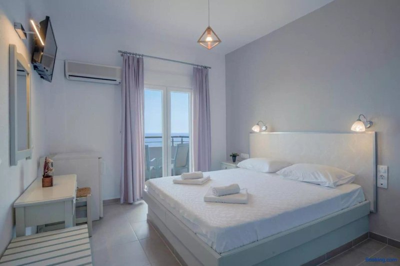 Rent Rooms Pantheon