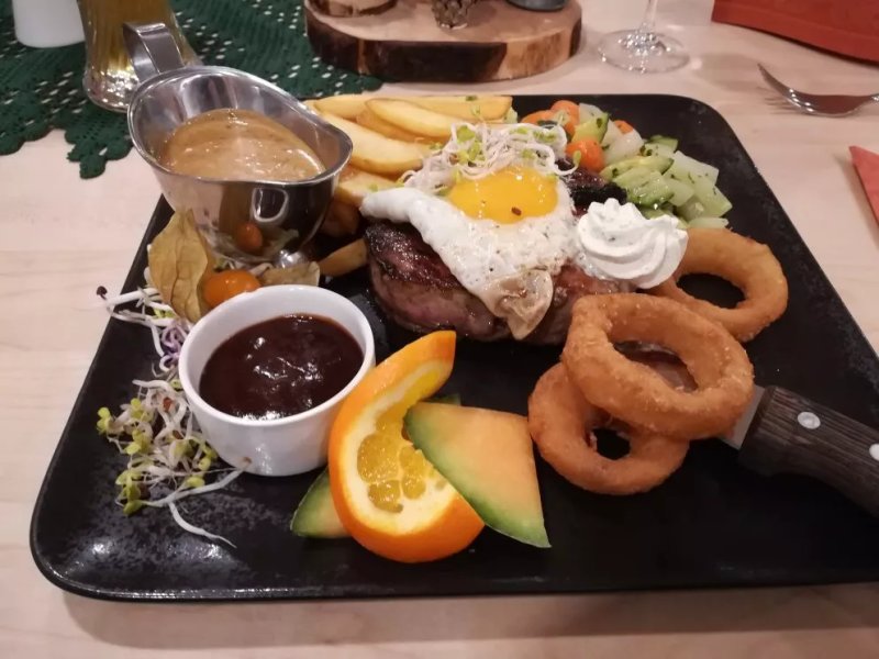 Cafe Restaurant Leitner