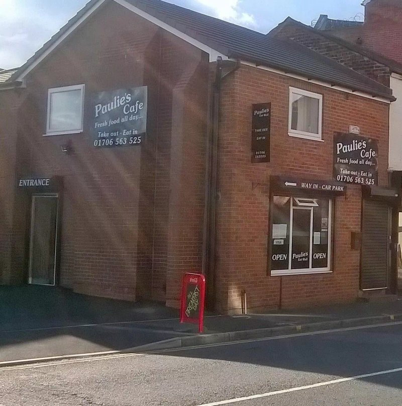 Paulie's Cafe