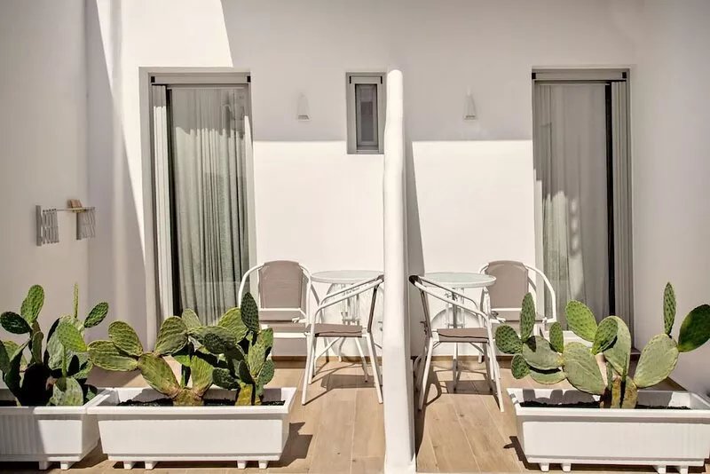 Levantes Luxury Suites II