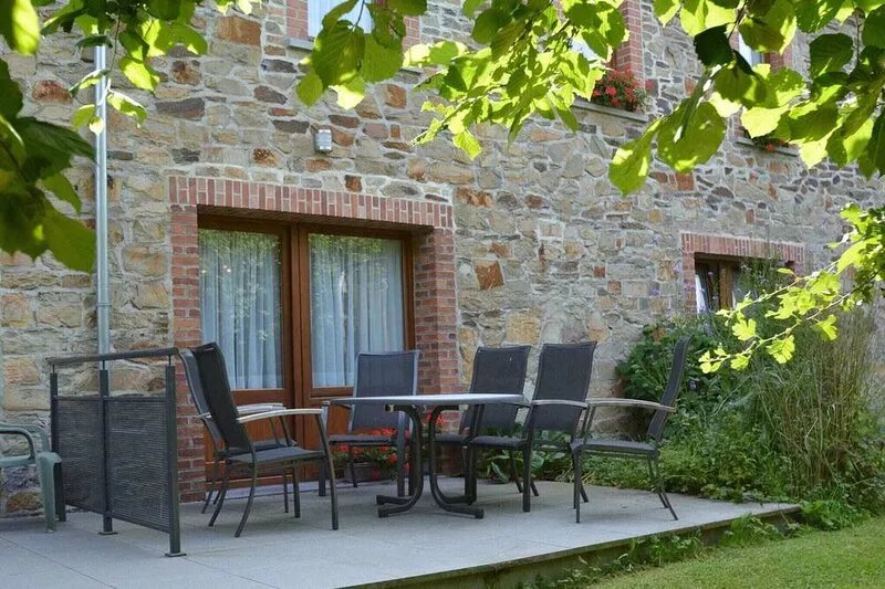 Gorgeous Holiday Home in Daverdisse with Garden
