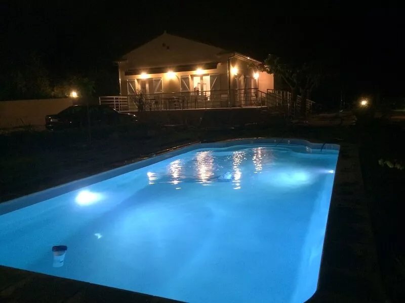 Beautiful villa with its private pool near Aix en Provence