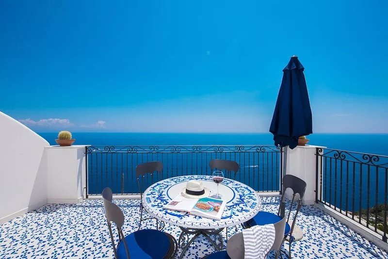 Last minute October-Private pool, no steps, free wifi