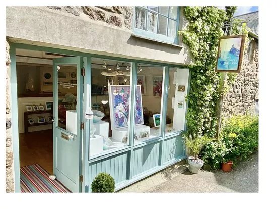 The Mowzer Gallery