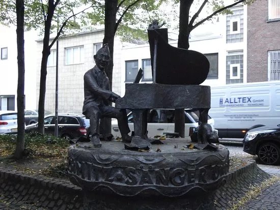 Jupp-Schmitz-Denkmal