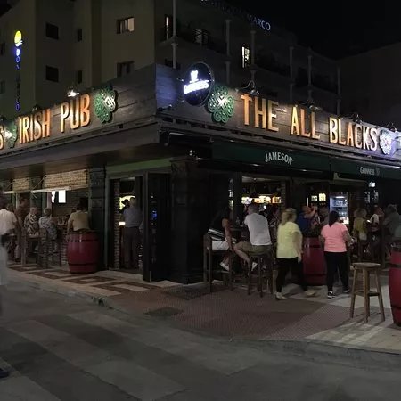 The All Blacks Irish Pub