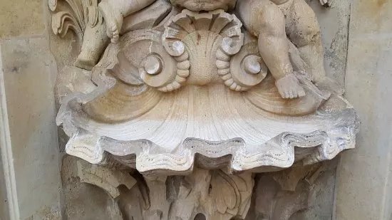 Nischenbrunnen am Coselpalais