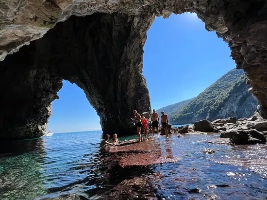 Les Hirondelles