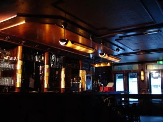 Tapperij de Beurs / City Theater