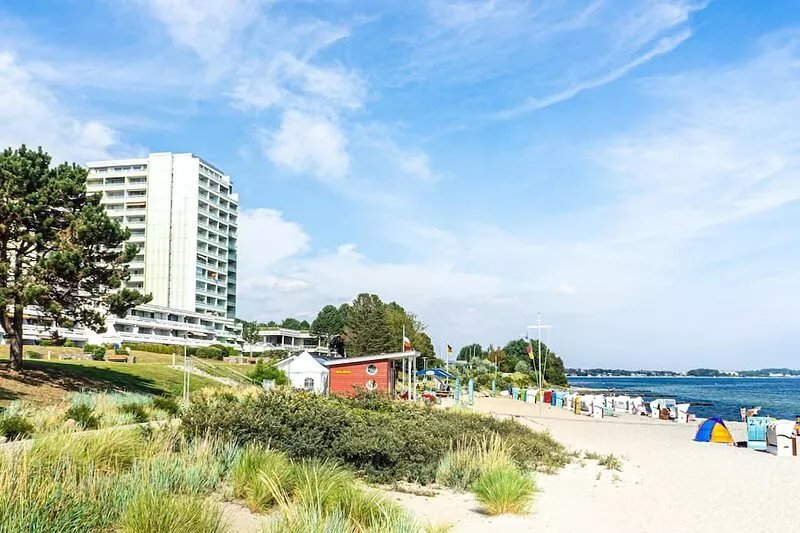 240 - off for a walk on the beach