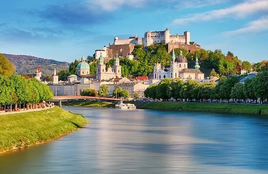 Hint-caching Scavenger Hunt Salzburg