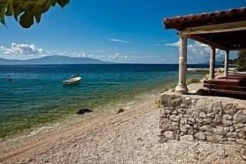 House With Private Garden With Grill And Sea Views, Near the Beach