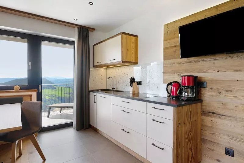 Holiday Apartment 'Platiederhof Apt Unterpulg' with Mountain View, Shared