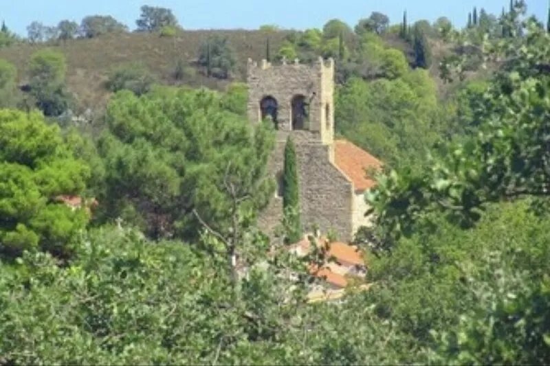 Villa with large private pool, wonderful views, 15 minutes drive to the beach