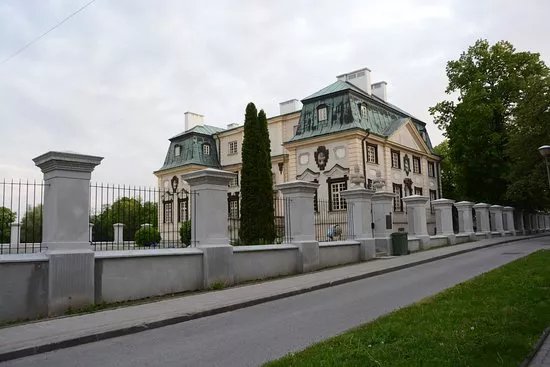Lubomirskich Summer Palace (Letni Palac Lubomirskich)