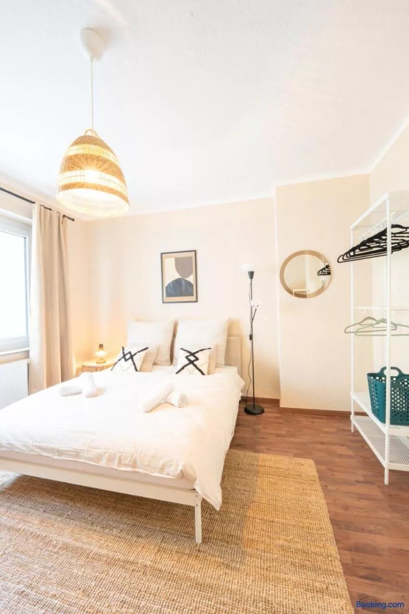 Super Zentrales Zimmer - Direkt An Der Lutter