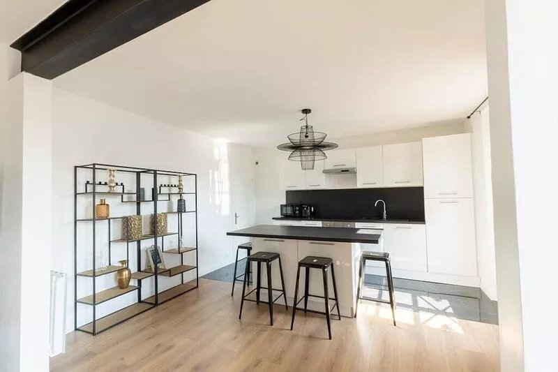 Suite GATSBY - 6 peopleAt just 2 minutes' walk from avenue de Champagne!
