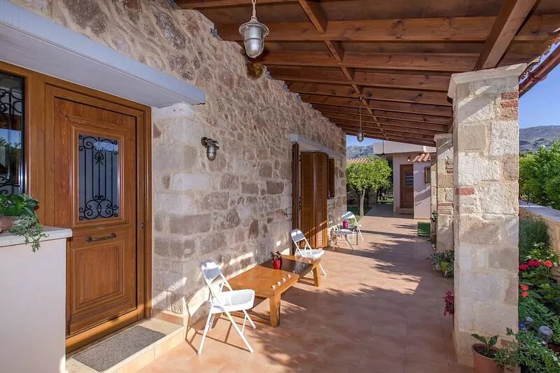 Elegant, stone-built designer Villa Anerocurù with gardens & BBQ, by Chania city