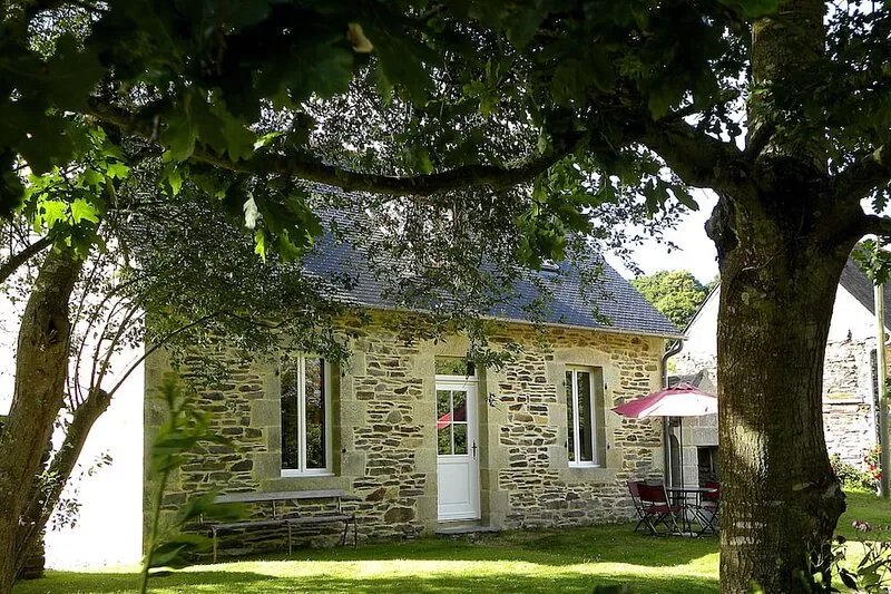 Holiday home in Plestin-les-Grèves