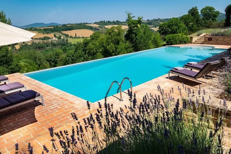 Stunning Villa With Pool close to Montone, amazing views, tranquillity assured
