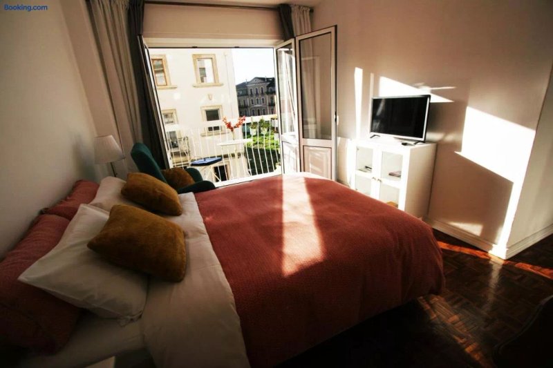 Oleiros Rooms City Center