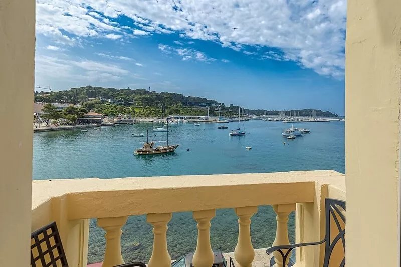 Apartment Viking Rovinj with a sea view