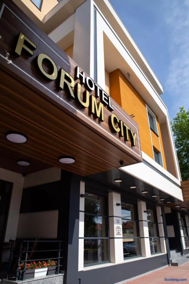 Hotel Forum City