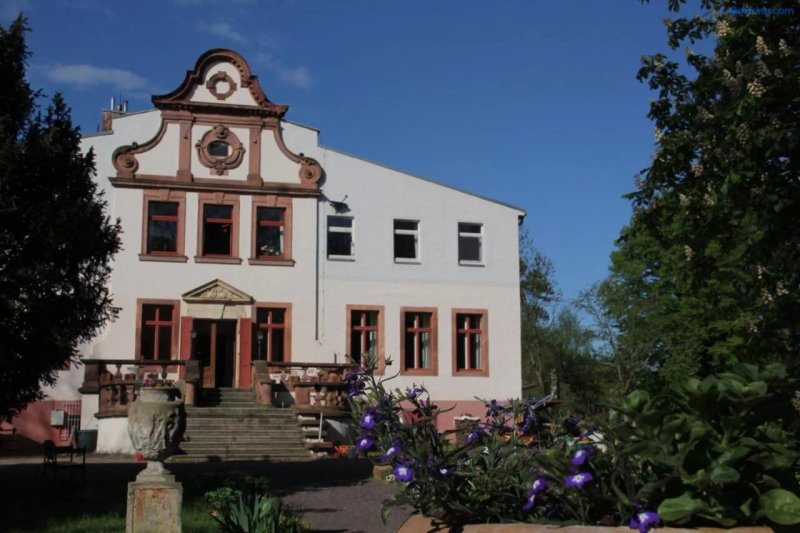 Herrenhaus Schmoelen