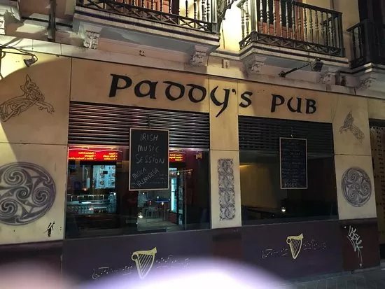 Paddy's Pub