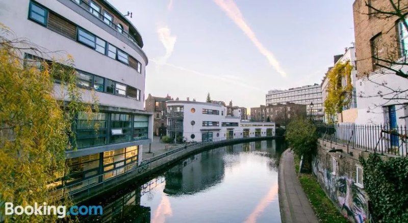Regent Canalside Apartments