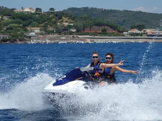 AGAY JET