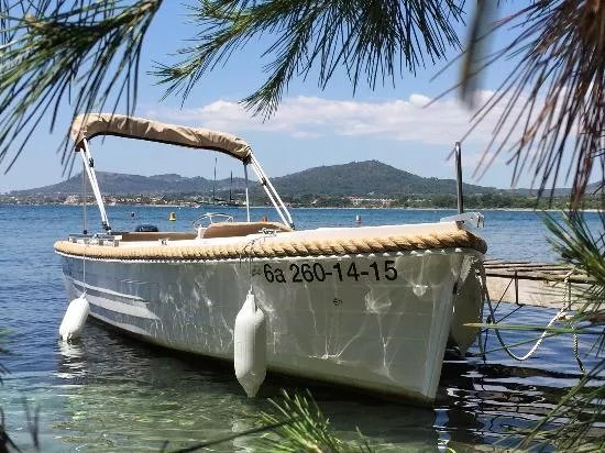 Roda Boats