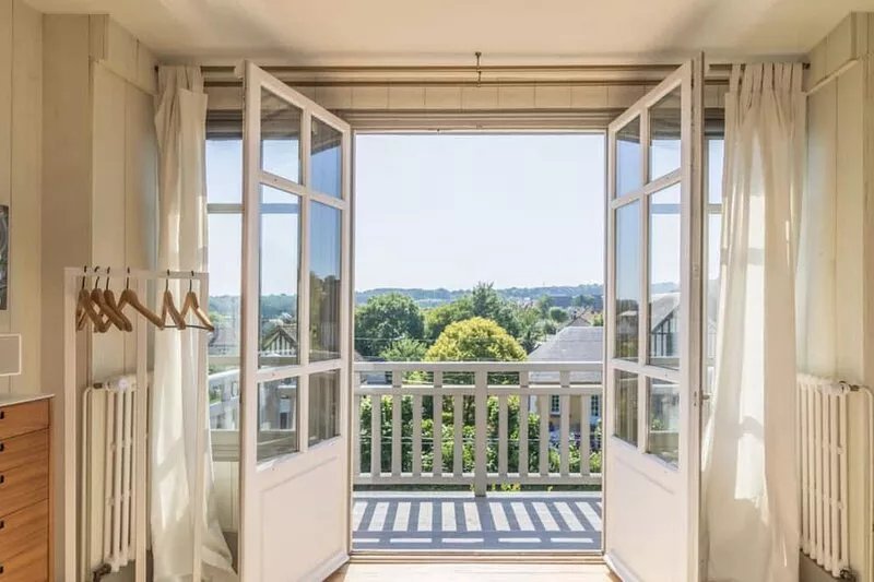 Beautiful listed Norman villa with landscaped garden near the sea